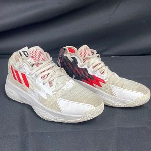 Adidas 2022 Dame ‘Dame Time’ Sneaker (3938)